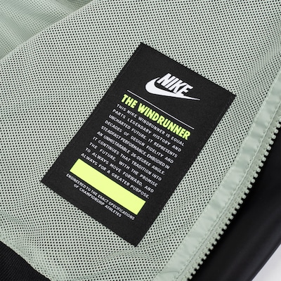 Jaqueta com Capuz Nike Sportwear Windrunner HD Woven Jkt - Masculina - Foto 6