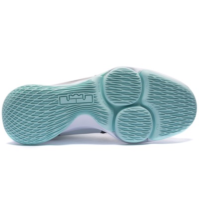 Tênis Nike LeBron James Witness 5 - Unissex - Foto 6