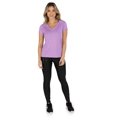 Camiseta  Oxer Manga Curta New Classic Texturizada - Feminina - Foto 5