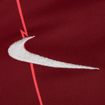 Camisa Liverpool I 21/22 Nike - Juvenil - Foto 6
