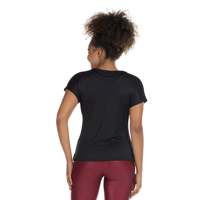 Camiseta Oxer Manga Curta Decote V Básica - Feminina - Foto 3