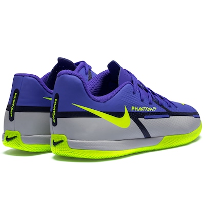 Chuteira Futsal Nike Phantom GT2 Academy - Júnior - Foto 4