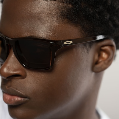 Óculos de Sol Oakley Sylas Polished Prizm Rootbeer - Unissex - Foto 4