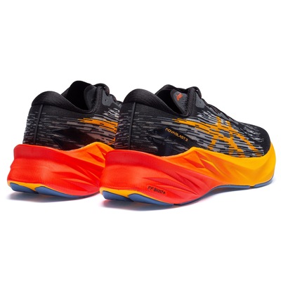 Tênis ASICS Novablast 3 - Masculino - Centauro