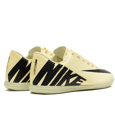 Chuteira Futsal Nike Mercurial Vapor 15 Club - Adulto - Foto 4