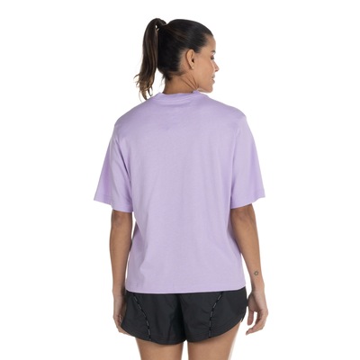 Camiseta Nike Manga Curta NSW Boxy FW - Feminina - Foto 3