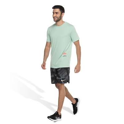 Bermuda Masculina Nike Dri-Fit FLX WVN 9IN CAMO - Foto 5