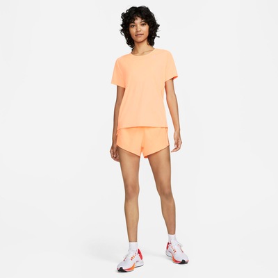 Camiseta Nike Manga Curta Dri-Fit Race Top SS - Feminina - Foto 5