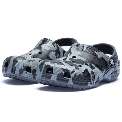 Sandália Crocs Júnior Classic Camo Clog K - Foto 2