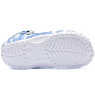 Sandália Crocs Classic Out Of This World - Masculino - Foto 6