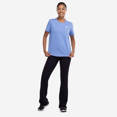 Camiseta Feminina Nike Manga Curta Sportswear Club - Foto 4