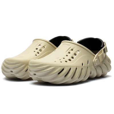 Sandália Crocs Unissex Echo Log - Foto 3