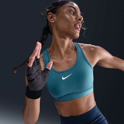 Top Fitness com Bojo Nike Média Sustentação Swoosh Sport - Foto 4