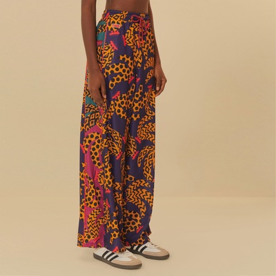 Calça Feminina Farm Politricô com Abertura Lateral Ethnic Bananas Bex - Foto 1