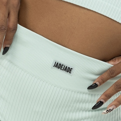SHORTS ATHLEISURE CANELADO JADE JADE - Foto 6