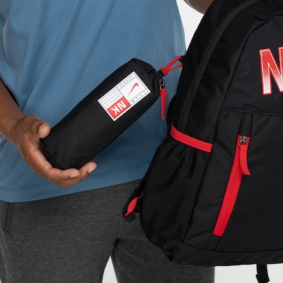 Mochila Nike Elemental BKPK - CAT GFX SP24 - 20 Litros - Foto 3