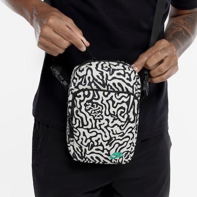 Bolsa Nike Crossbody Heritage Human Craft 4 Litros - Foto 3