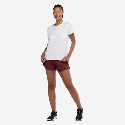 Camiseta Feminina Nike Manga Curta Dri-fit One Classic - Foto 4
