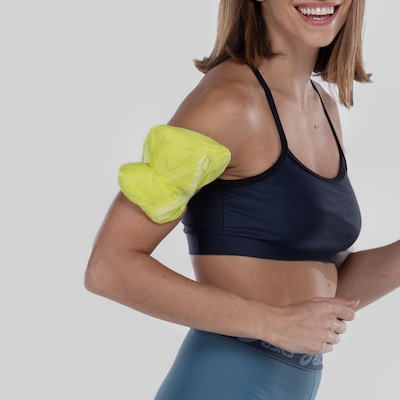 Jaqueta Corta-Vento Feminina ASICS Repelente à Água com Capuz Toyama - Foto 6