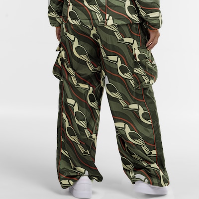 Calça Feminina Farm Nylon Forrada Tucano Gráfico - Foto 2