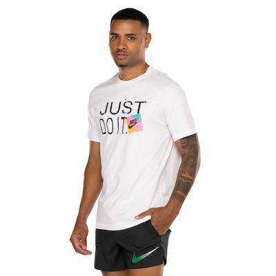 Camiseta Masculina Nike Manga Curta Sportswear 6MO Just Do It - Foto 2