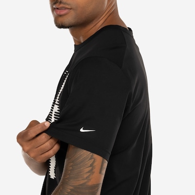 Camiseta Masculina Nike Manga Curta Dri-Fit UV Hyverse - Foto 5