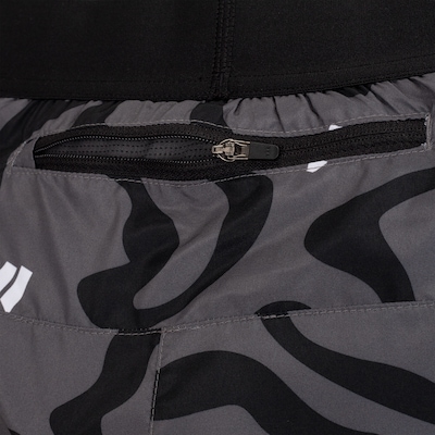 Short Feminino adidas Run It Brand Love - Foto 4