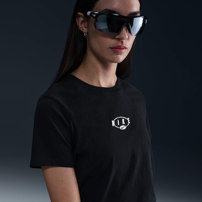 Camiseta Nike Sportswear Club Feminina - Foto 3