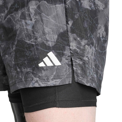 Bermuda adidas 2 Em 1 Own The Run Spray Dye Masculina - Foto 5