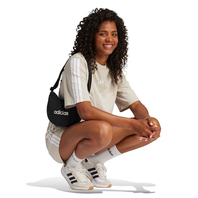 Camiseta adidas Essentials Três Listras Feminina - Foto 3