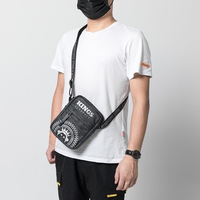 Bolsa Transvesal King Sneakers  - 1,5 Litros - Foto 6