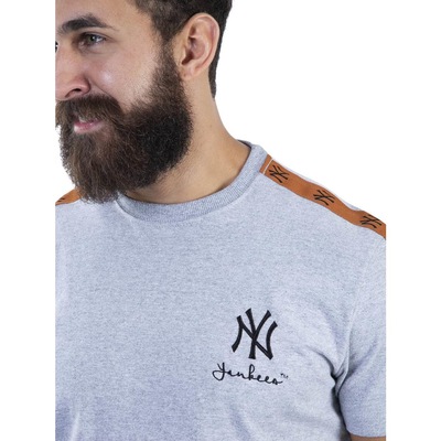 Camiseta New Era MLB New York Yankees Fashion Stripes - Masculina - Foto 3