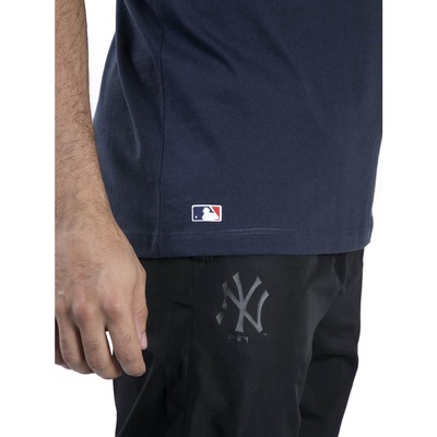 Camiseta New Era MLB New York Yankees Outline Dimension - Masculina - Foto 4