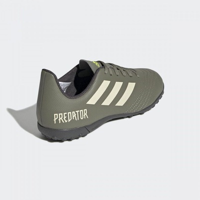 predator adidas centauro