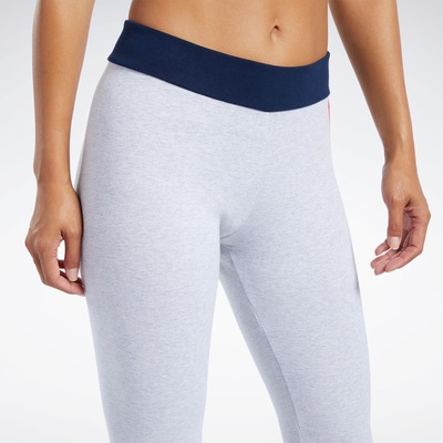 Calça Legging Reebok Classics Linear - Feminina - Foto 4