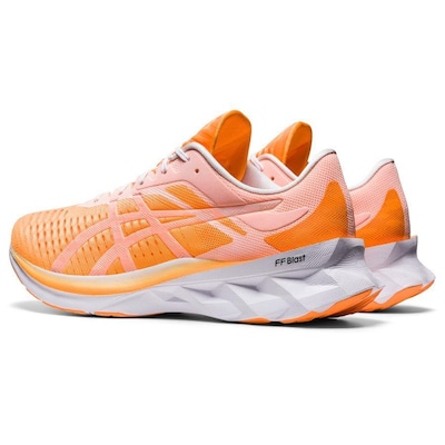Tênis Asics Novablast - Masculino - Foto 4