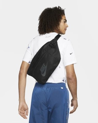 Pochete Nike Tech Hip Pack - 10 Litros - Foto 5
