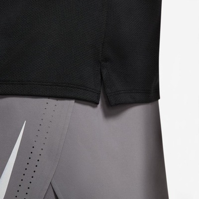 Camiseta Nike Breathe - Masculina - Foto 4