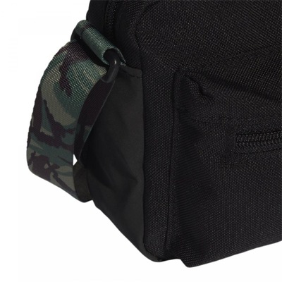 camouflage toiletry bolsa