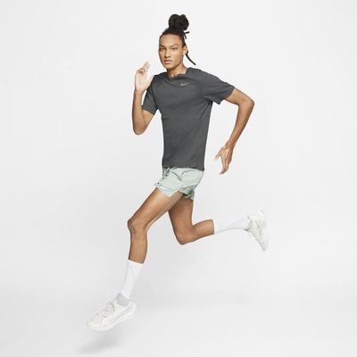 Camiseta Nike Breathe - Masculina - Foto 3