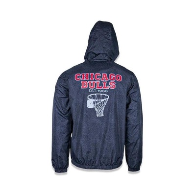 Jaqueta Corta Vento New Era Com Capuz Nba Chicago Bulls College Point - Masculina - Foto 2