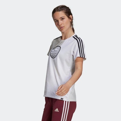 Camiseta adidas Estampada End Plastic Waste 3-Stripes Primeblue - Feminina - Foto 2
