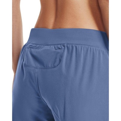 Shorts Under Armour Qualifier Speedpocket - Feminino - Foto 3