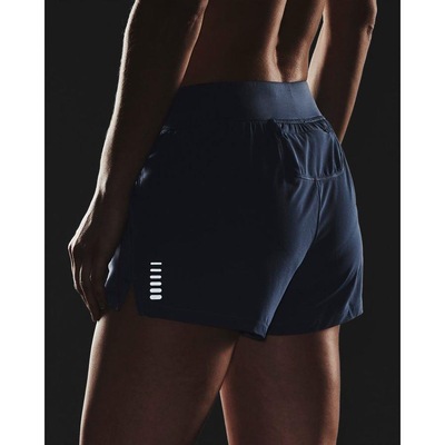 Shorts Under Armour Qualifier Speedpocket - Feminino - Foto 4