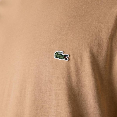Camiseta Lacoste TH6709-21 - Masculina - Foto 3