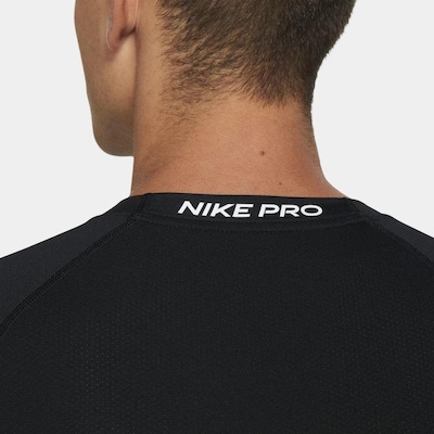 Camiseta Nike Pro Dri-FIT - Masculina - Foto 4
