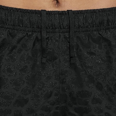 Shorts Nike Dri-FIT Tempo - Feminino - Foto 4