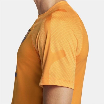 Camisa Barcelona Nike Strike - Masculina - Foto 4