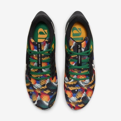 Tênis Nike Air Zoom Pegasus 38 A.I.R. Jordan Moss - Masculino - Foto 4