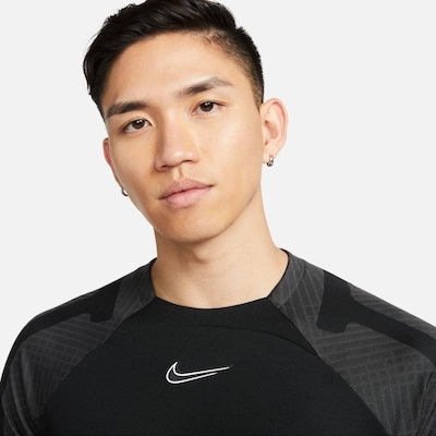 Camiseta Nike Dri-FIT Strike - Masculina - Foto 5